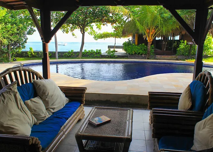 North Bali Beach Cottages * ペムテラン