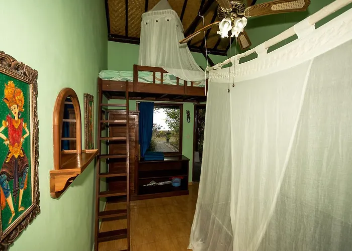 North Bali Beach Cottages * ペムテラン