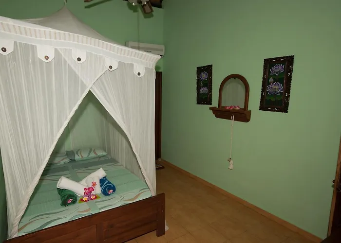 North Bali Beach Cottages リゾート ペムテラン