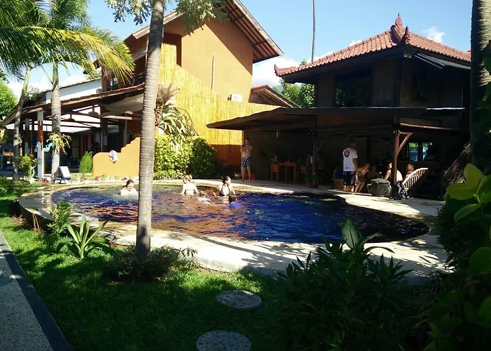 North Bali Beach Cottages * ペムテラン